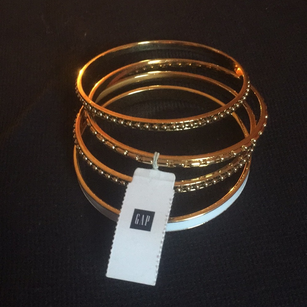 GAP BRACELET